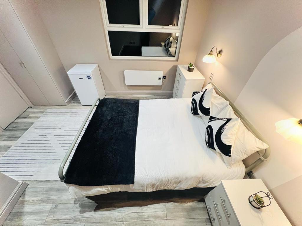 London Crescent House Top Location Ensuites Rooms Great Value Dış mekan fotoğraf
