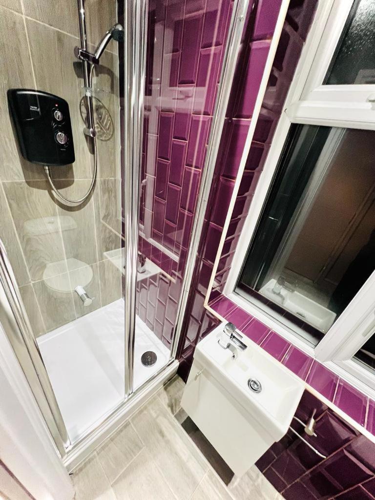 London Crescent House Top Location Ensuites Rooms Great Value Dış mekan fotoğraf